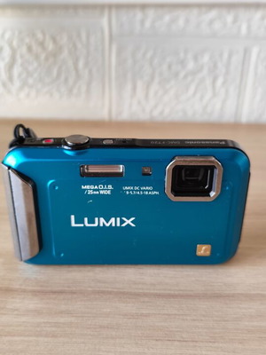 Panasonic Lumix DMC-FT20 rugged compact camera used