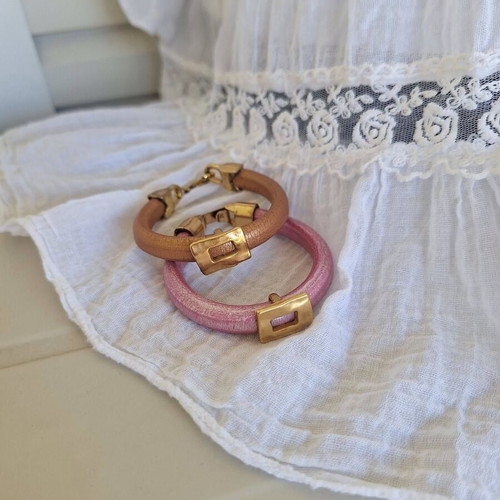 Handmade leather bracelets set of 2 new, pink and brown with gold accents