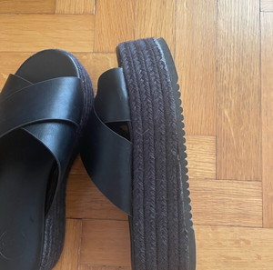 Flatforms