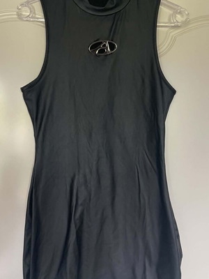 Sleeveless dress new, size M, black