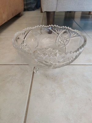 Decorative Crystal Bowl like new