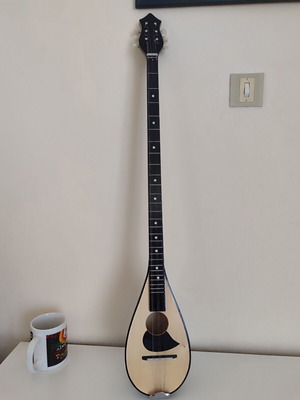 Tzouras 6-string used with case, sweet rebetiko sound