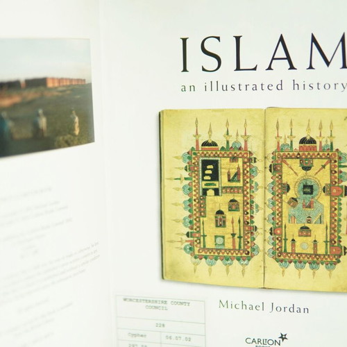Illustrated History of Islam book used, hardcover
