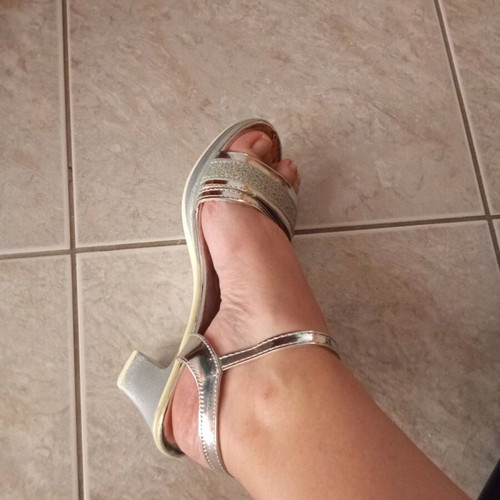 Silver sandals like new, size 36, 6cm heel