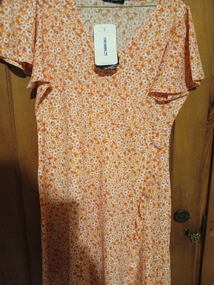 Lc Waikiki dress new, multicolor, size M