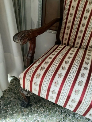 Classic handmade walnut sofa like new