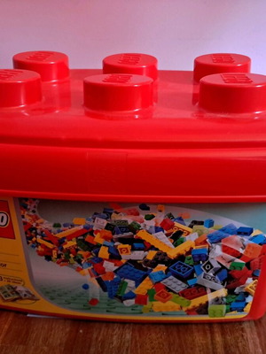 Lego Creator set like new with instructions for basic builds