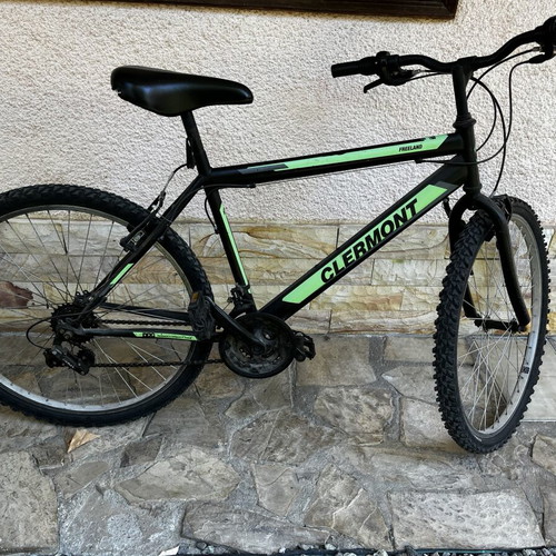 Clermont Freeland mountain bike used, 26 inch, black, men's