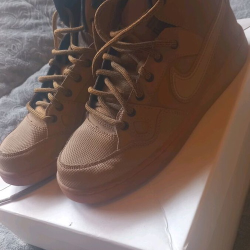 Nike Air boots like new brown, size 37.5