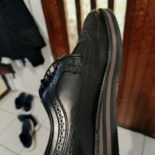 Legend Walking casual shoes size 43, worn once