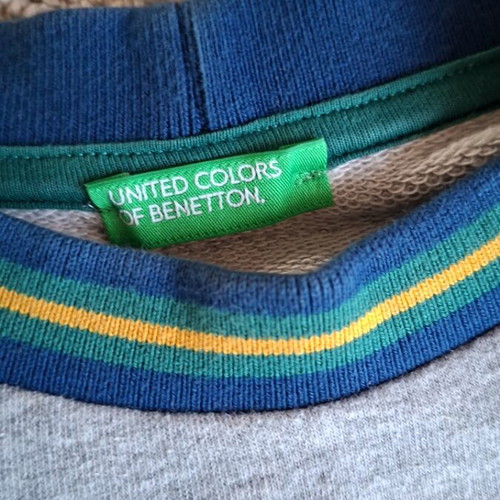 Benetton sweatshirt used, size 140 for boys