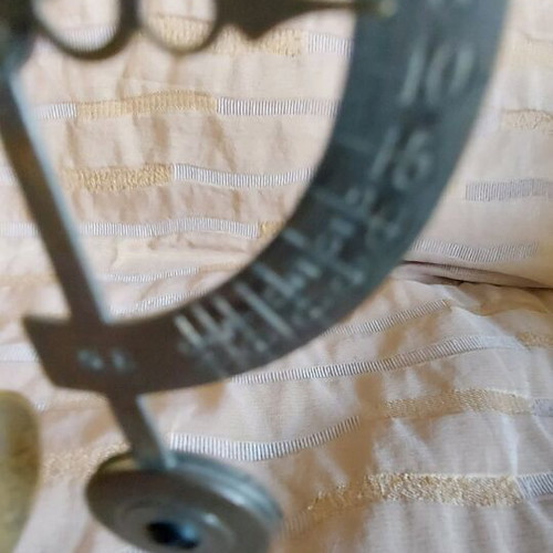 Old French scale France 1870 used with box