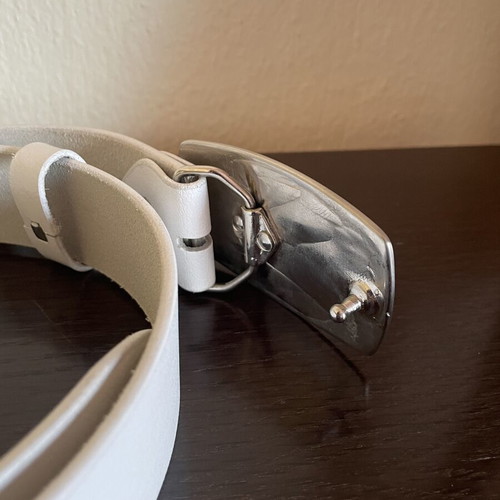 Leather belt white, almost like new, size 95 cm