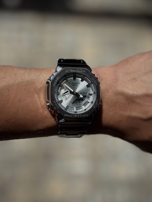 Casio G-Shock wristwatch brand new, silver