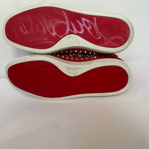 Christian Louboutin suede sneakers used, size 37.5, orange