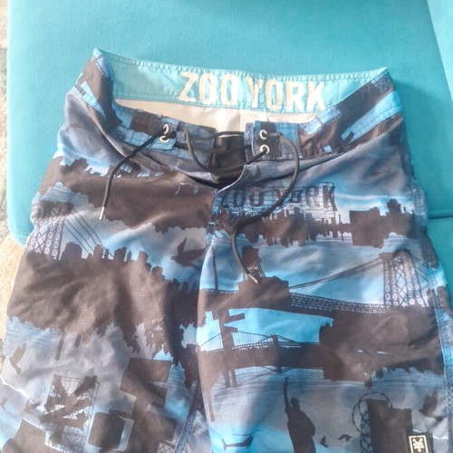 Zoo York men's bermuda shorts like new, size S, black and blue