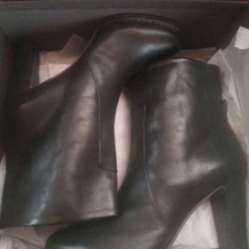 Roberto Del Carlo leather ankle boots new, size 39.5, black