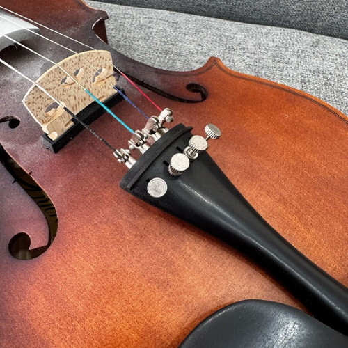 Electroacoustic violin used 4/4 with case and bow