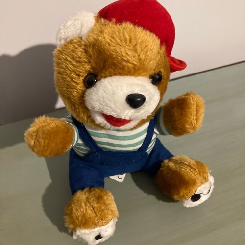 ArGoodaki vintage plush like new from Goody’s