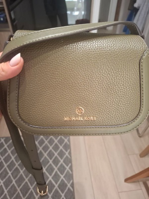 Crossbody bag Michael Kors leather khaki with gold details