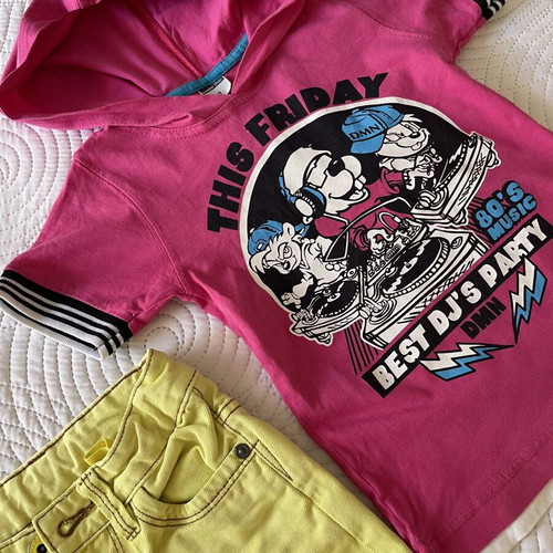 Next boys clothing set like new, size 2-3, pink and yellow
