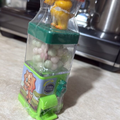 Candy dispenser machine new