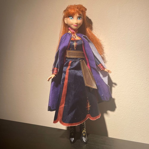 Disney Frozen Anna doll like new