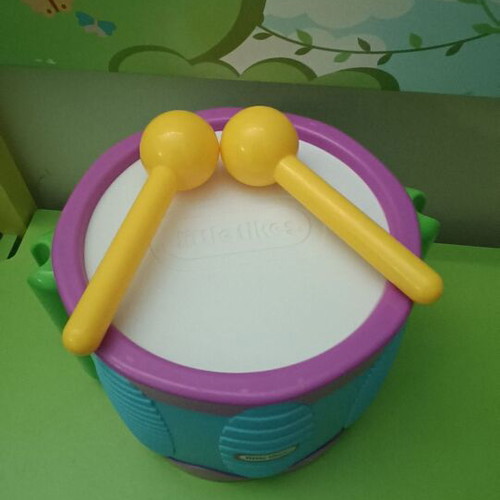 Little Tikes baby drum like new