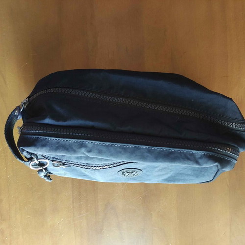 Kipling Medium Waterproof Cosmetic Bag like new, dark blue