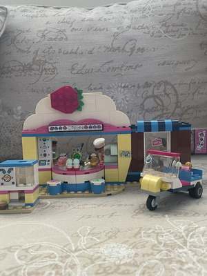 Lego Friends Shop and Cafe used set