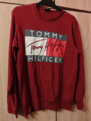 Tommy Hilfiger men's long-sleeve red shirt size L like new