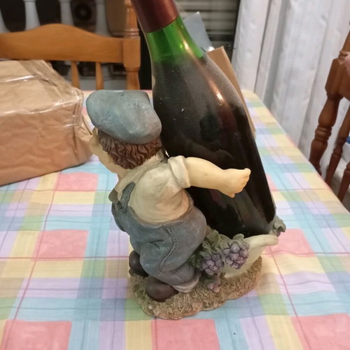 Vintage bottle holder like new