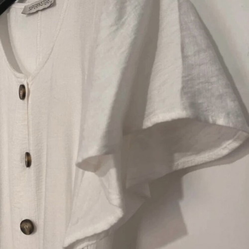 White linen one-piece with belt and straw buckle, new