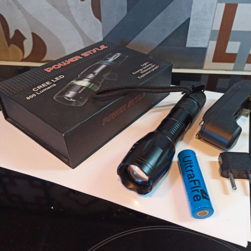 Power Style flashlight like new