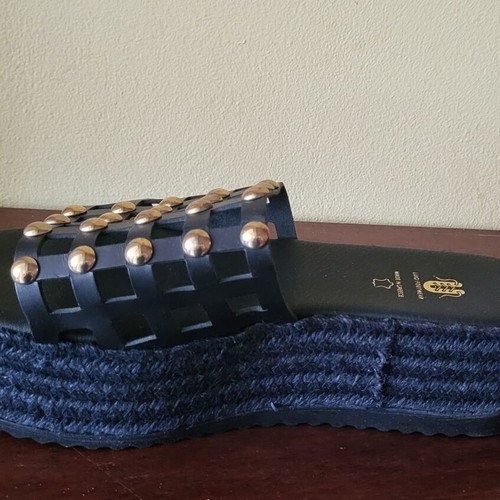 Flatforms with studs Luigi size 41 new, black