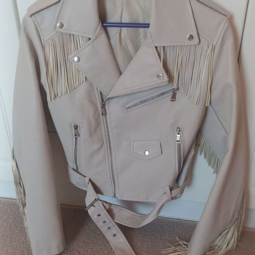 Women's jacket beige size L like new with side zipper and fringes