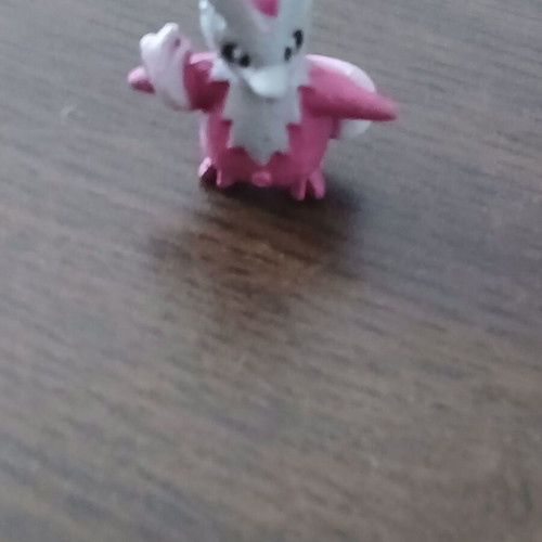 Delibird mini figure Pokemon