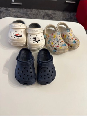 Παντόφλες Crocs και LC Waikiki μεταχειρισμένες, νούμερα 6 και 23, πολύχρωμες