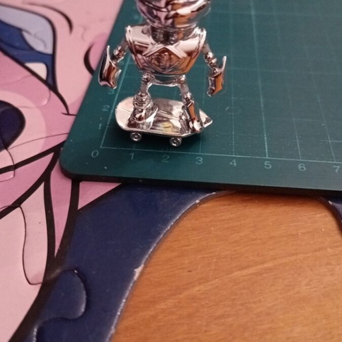 Silver Skeleton figure from Stumble Guys collection like new