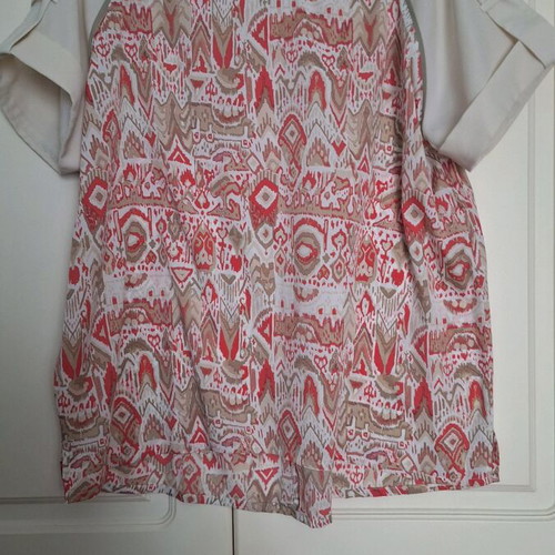 Stradivarius L blouse used, white and red, short sleeves