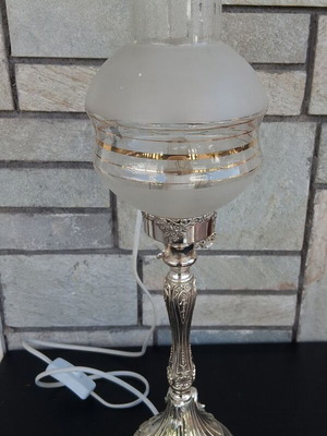 Vintage silver-plated table lamp like new, electric