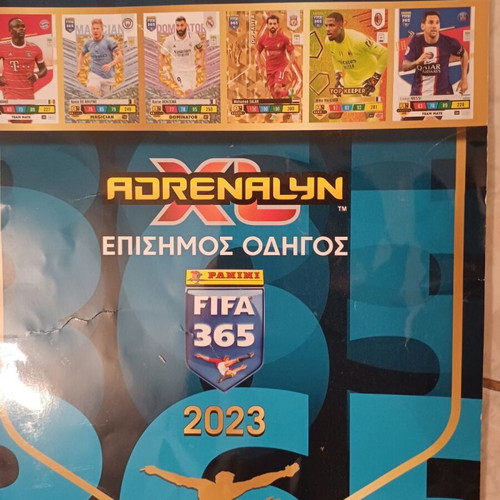 Adrenalyn album FIFA 365 2023 like new with cards and gifts
