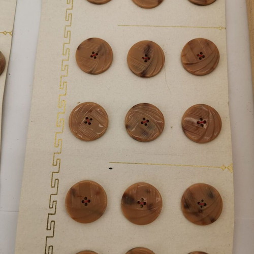 Brown bone buttons used, 1960s vintage, all together