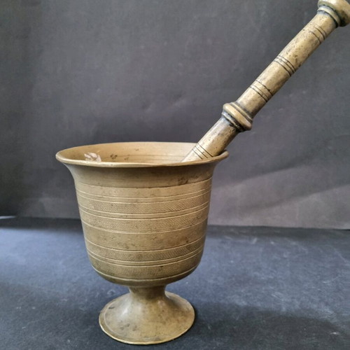 Bronze mortar old used, height 12 cm diameter 11 cm