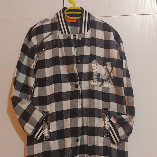 Shacket shirt-jacket plaid white, black, grey size S like new