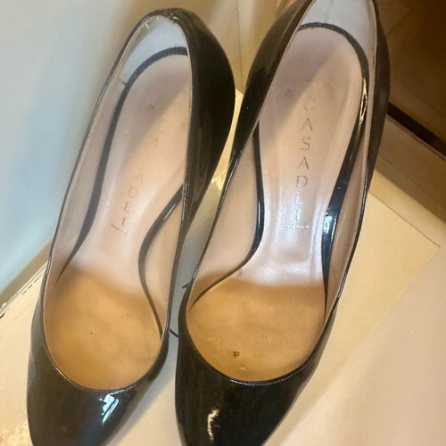 Casadei black patent leather pumps used, size 40, 10cm heel