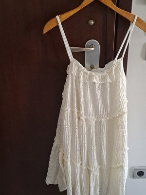 White/ivory short lace dress with lining