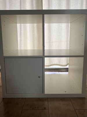 IKEA KALLAX τετράγωνη ραφιέρα με ένα ντουλαπάκι