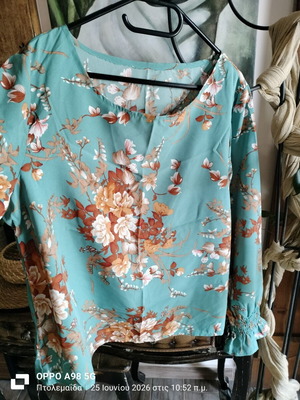 Shirt like new, colorful, breathable fabric