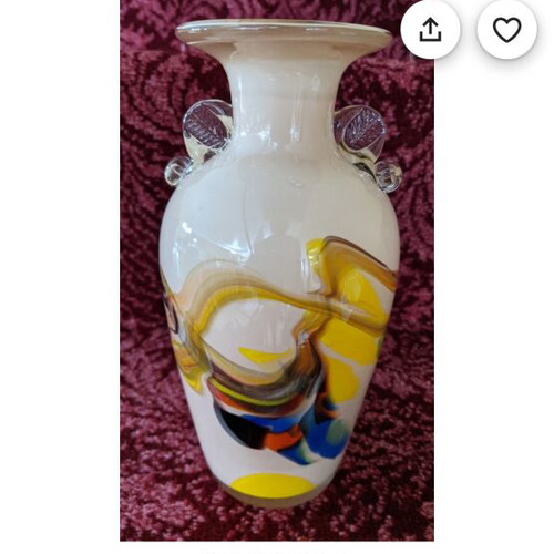 Murano vintage vase 1970 handmade by Carlo Moretti, like new, cream